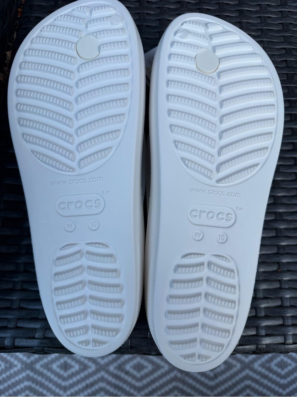 CROCS White Slip-On Thong Sandals - Picture 3 of 3